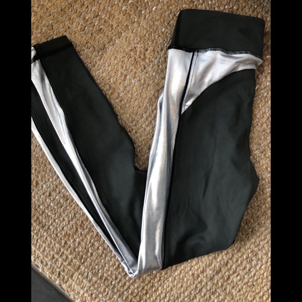 VMMA leggings
